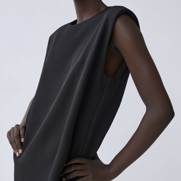 Zara black mini dress with shoulder pads - Picture 3 of 5